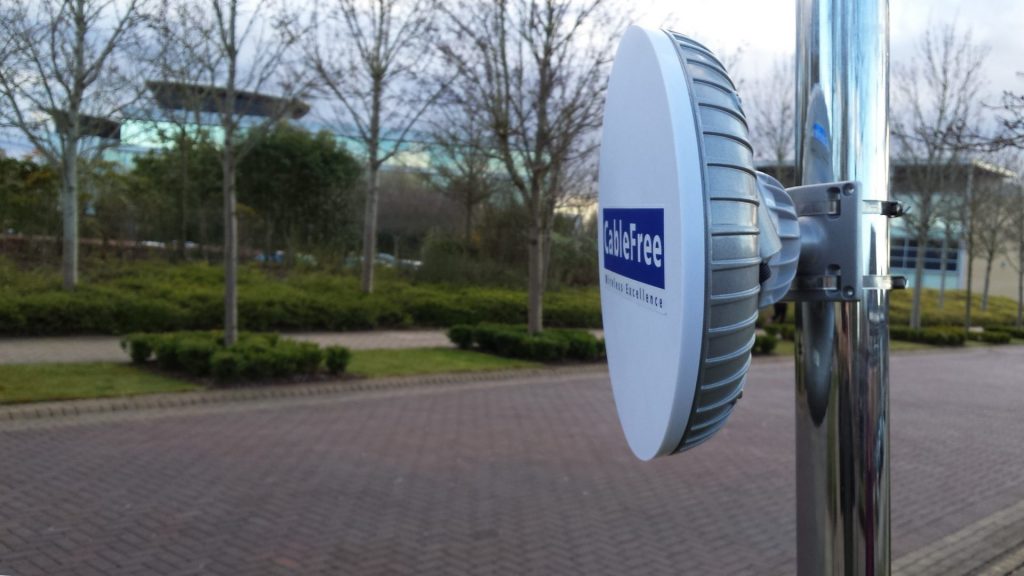 CableFree Pearl MIM OFDM Radio 867Mbps